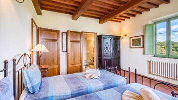 Casa familiar, varias habitaciones, chimenea (Villa Salivolpe Amazing Chianti View) | 9 habitaciones y wifi