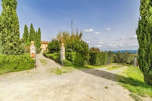 Exterior - Villa Salivolpe Amazing Chianti View (San Casciano in Val di Pesa)