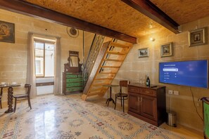 Interior - Ta'Battista B&B with pool Ix-Xwejni (Xewkija)