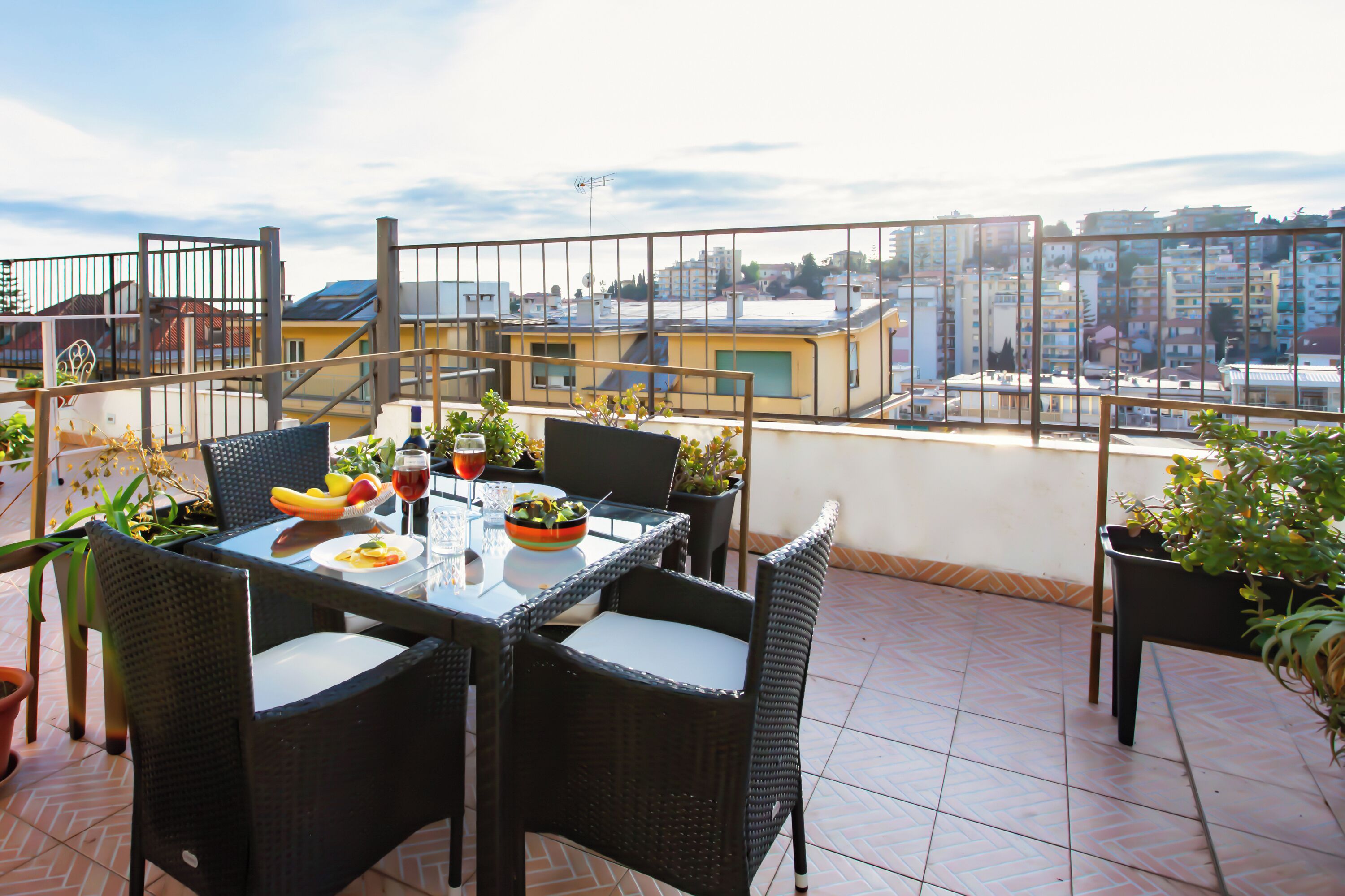 Tempat makan outdoor