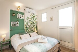 1 chambre, fer et planche à repasser, Wi-Fi gratuit, draps fournis