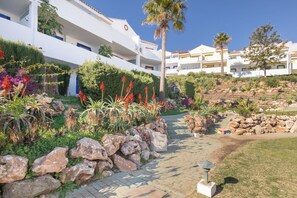 Appartement Familial, plusieurs chambres, 2 salles de bains (Riviera direct pool access) | Enceinte de l’hébergement