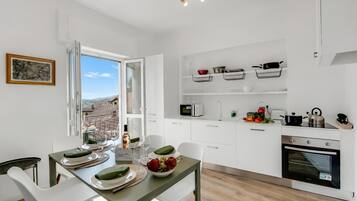 Family Apartment, 3 Bedrooms, Balcony (Nova Lake View - Flat with Balcony in) | Private kitchen | Fridge, microwave, oven, stovetop