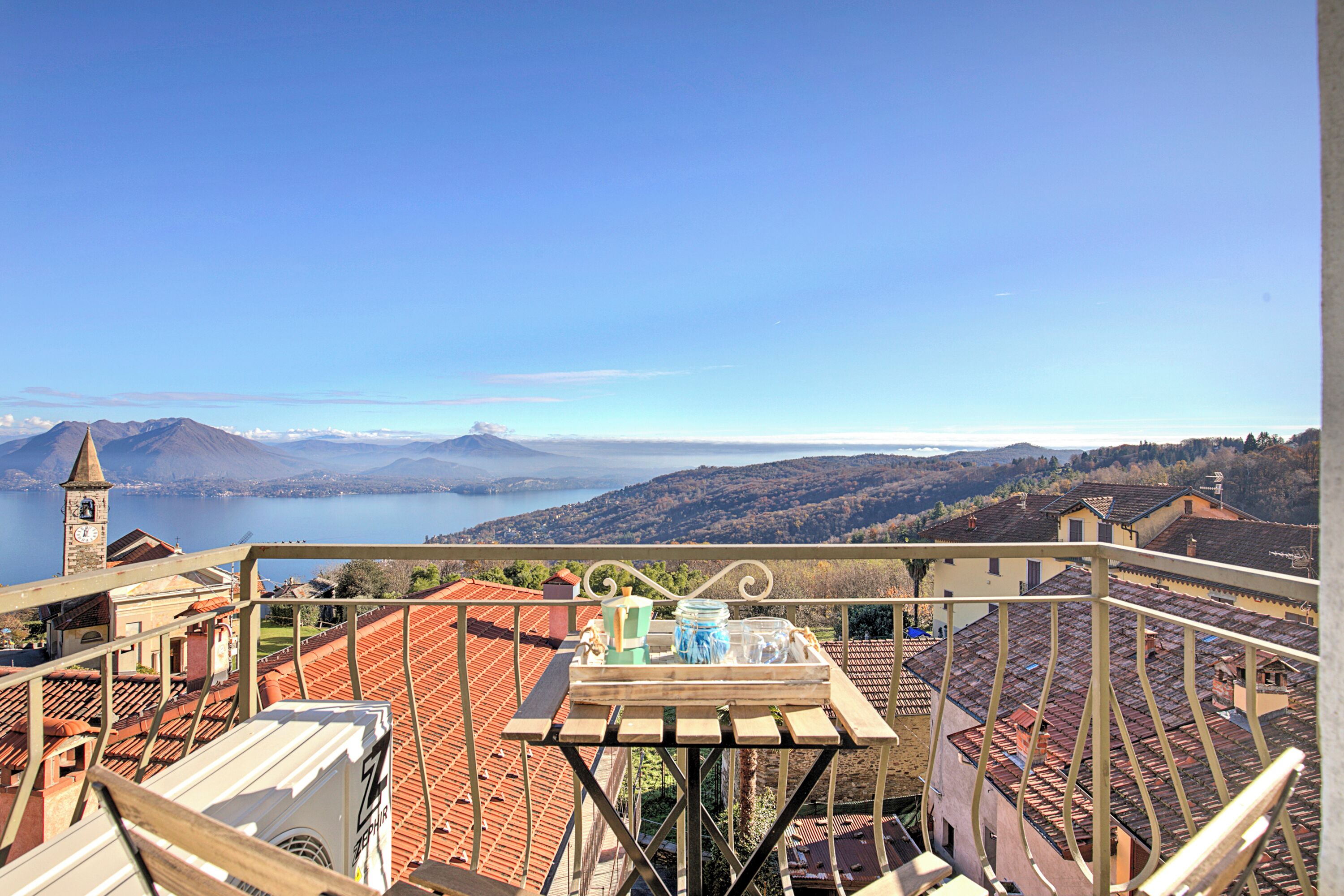 Vue sur le lac