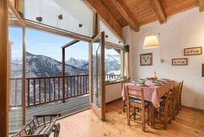 Dining - Gleise Lodge apartment (Bardonecchia)