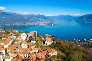 Aerial view - Gaia on Stresa Hill (Stresa)