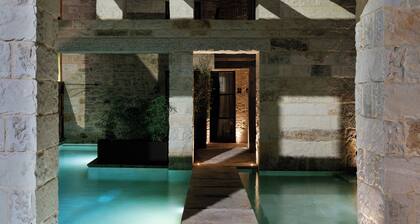 Amalen Suites Adults Only