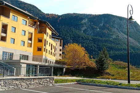 Exterior. Apartment in Termignon with Ski-In/Ski-Out
