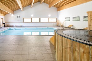 Piscine couverte