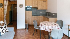 Unclassified image, 5 of 21, button - Apartment in Chatel with valley views (Châtel)