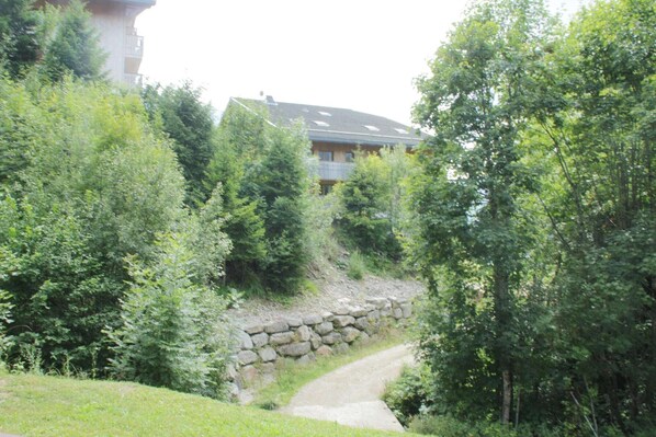 Overnatningsstedets område