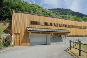 Extérieur