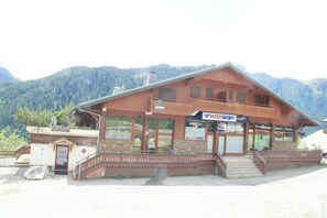 Extérieur