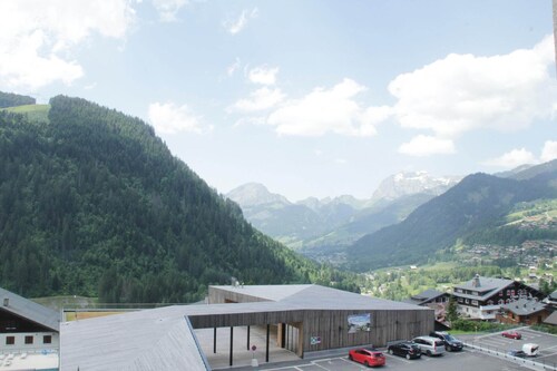 Apartment with private garage in Chatel