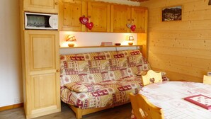 Unclassified image, 4 of 16, button - Christina apartment for 4 people (Châtel)