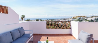 Luxe Golf & Family House Escape