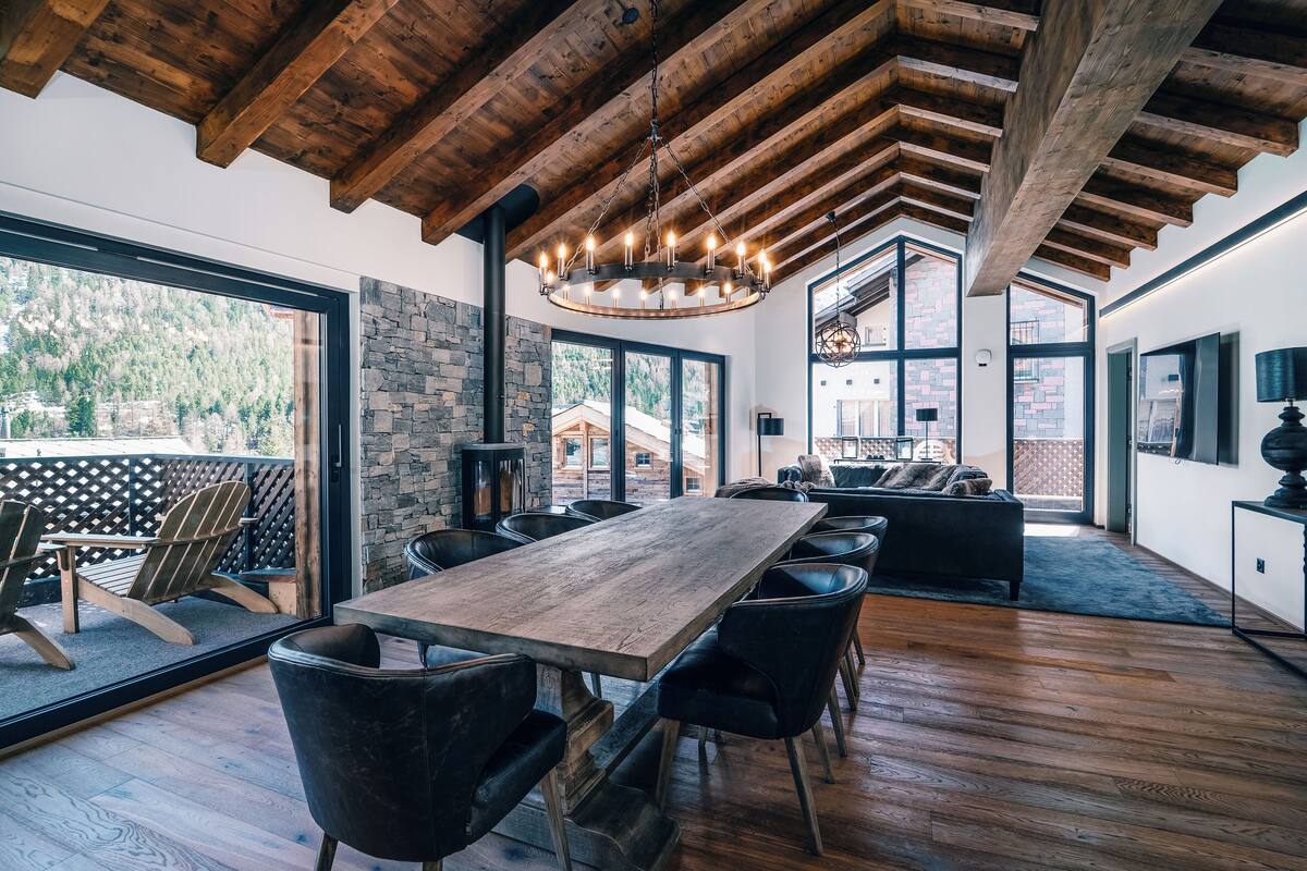 Penthouse Cao cấp, quang cảnh núi (private Sauna) | Bộ đồ giường cao cấp, phòng cách âm 