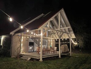 Exterior - 2.5 Whidbey Island Acres: Hot Tub, Trails, Game & Cinema Studio, Chef’s Kitchen (Freeland)