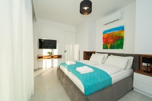 Luxury Villa, 4 Bedrooms, Private Pool | 4 bedrooms, in-room safe, individually decorated, individually furnished - Villa Cataleya with private heated pool (Novalja)