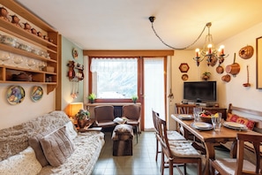 ทีวีจอแบน