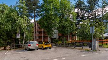 Standard Apartment, Multiple Bedrooms, 2 Bathrooms (Residence Dolonne) | Exterior