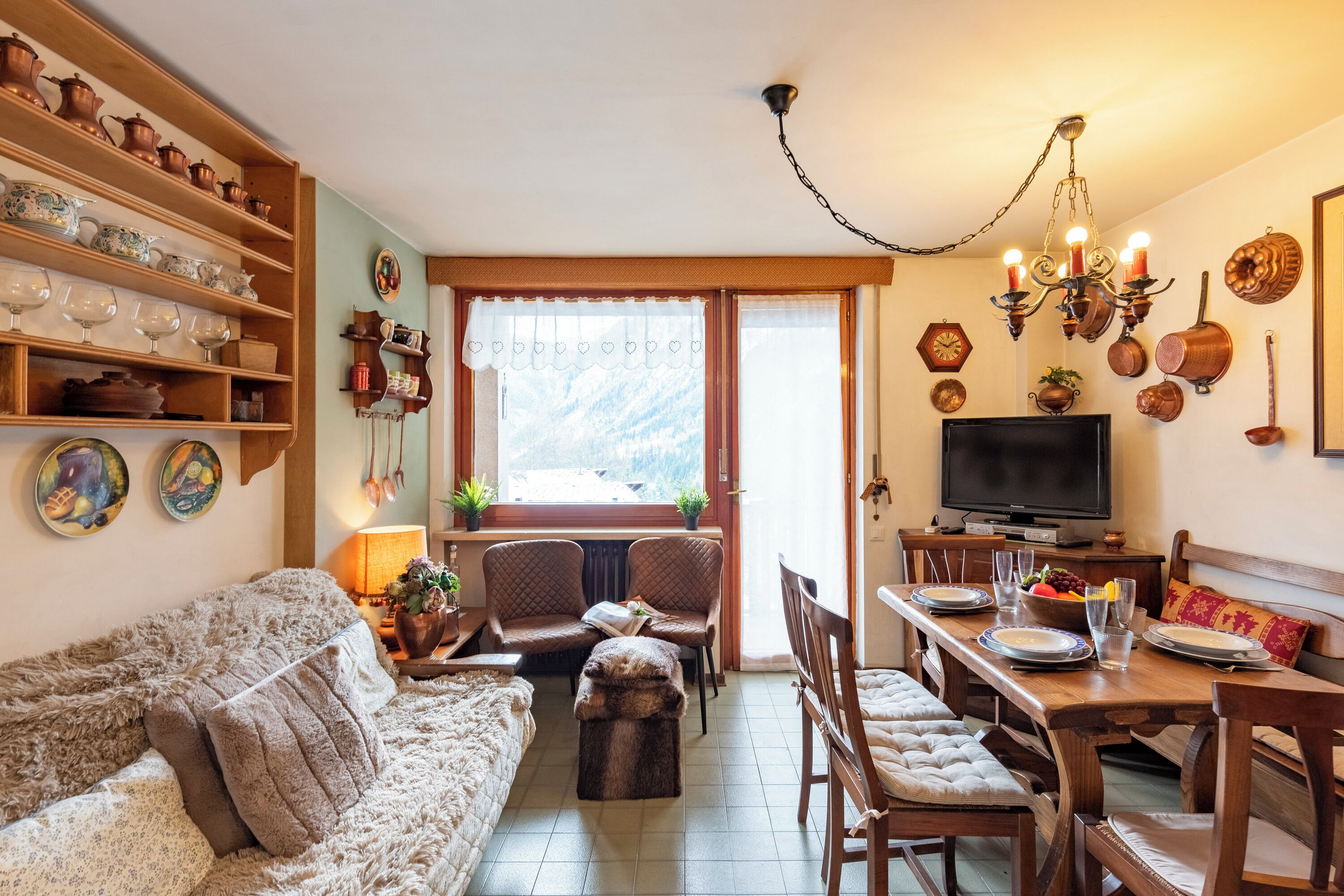 Standard Apartment, Multiple Bedrooms, 2 Bathrooms (Residence Dolonne) | Living area