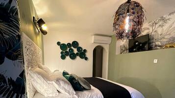 1 bedroom, free WiFi, bed sheets