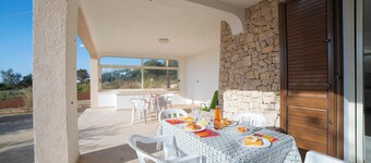 La Conchiglia di Torre Vado With Sea View