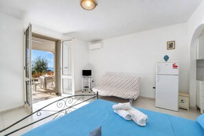Standaard appartement, 1 slaapkamer, airconditioning (La Conchiglia di Torre Vado with Sea) | Woonruimte