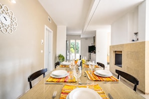 Dining - Villa Torricella Pool and Sunny Garden (Leverano)