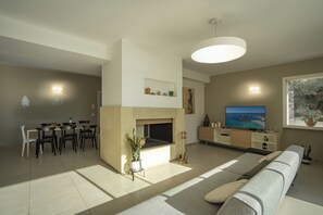 Living area - Villa Torricella Pool and Sunny Garden (Leverano)