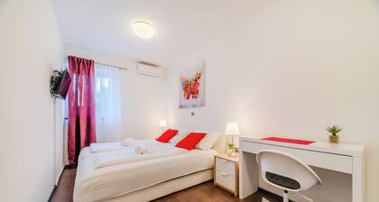 Red Vibe Studio Central 2
