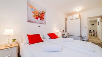 Estudio familiar, microondas (Red Vibe Studio Central 2)