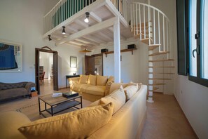 Télévision à écran plat de 21 pouces avec chaînes numériques, cheminée