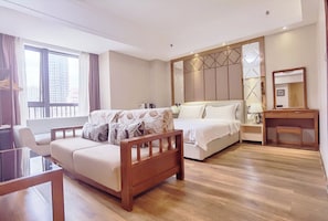 Premier Room, City View | Desk, laptop workspace, blackout drapes, iron/ironing board