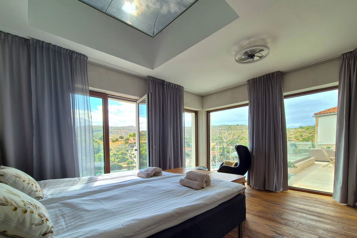 Deluxe Apartment, Sea View