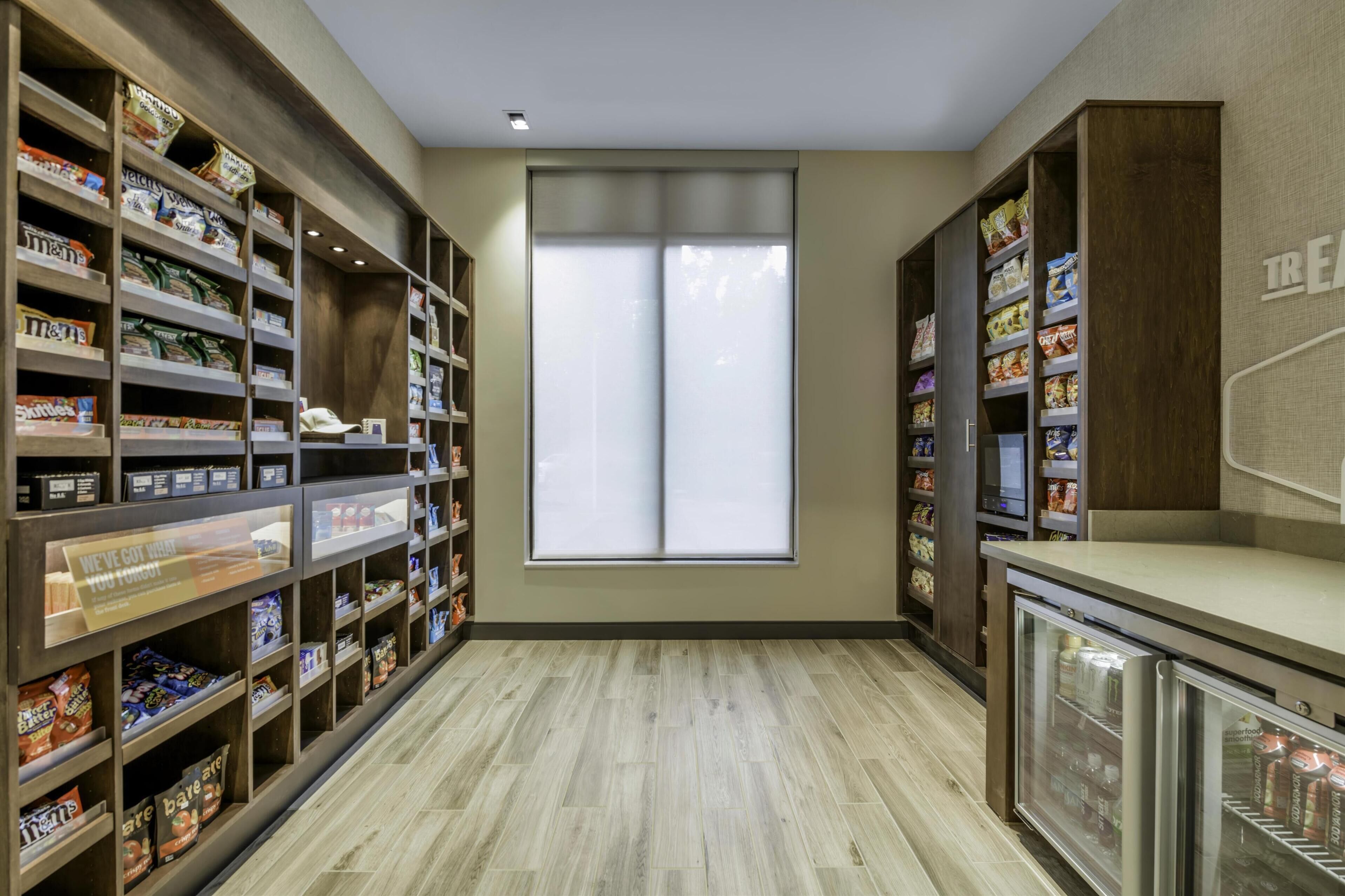 Snack bar