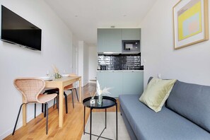 Smart TV, offices