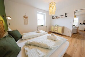 3 Schlafzimmer, Bügeleisen/Bügelbrett, WLAN, Bettwäsche