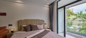 Studio apartment at Oasis Park.