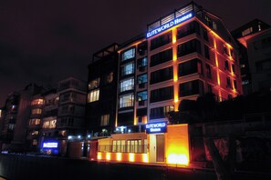 숙박 시설 정면