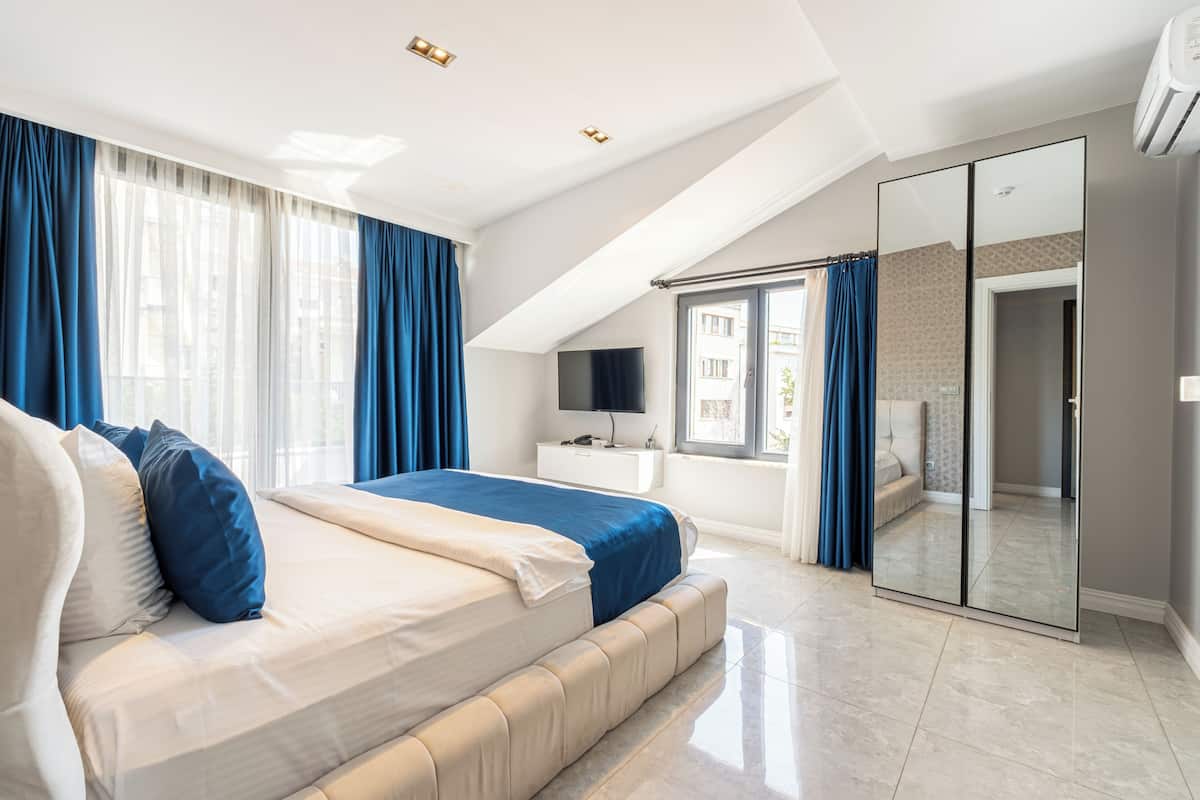 Presidential Suite, Sea View | Soundproofing, WiFi (free), bed sheets