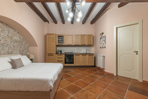 1 bedroom, iron/ironing board, free WiFi, bed sheets - Loft Alabardieri by Wonderful Italy (Palermo)