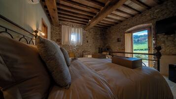7 habitaciones, wifi y ropa de cama
