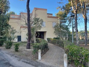Exterior - Argelès T2 beach, park, parking, 4 pers (Argelès-sur-Mer)
