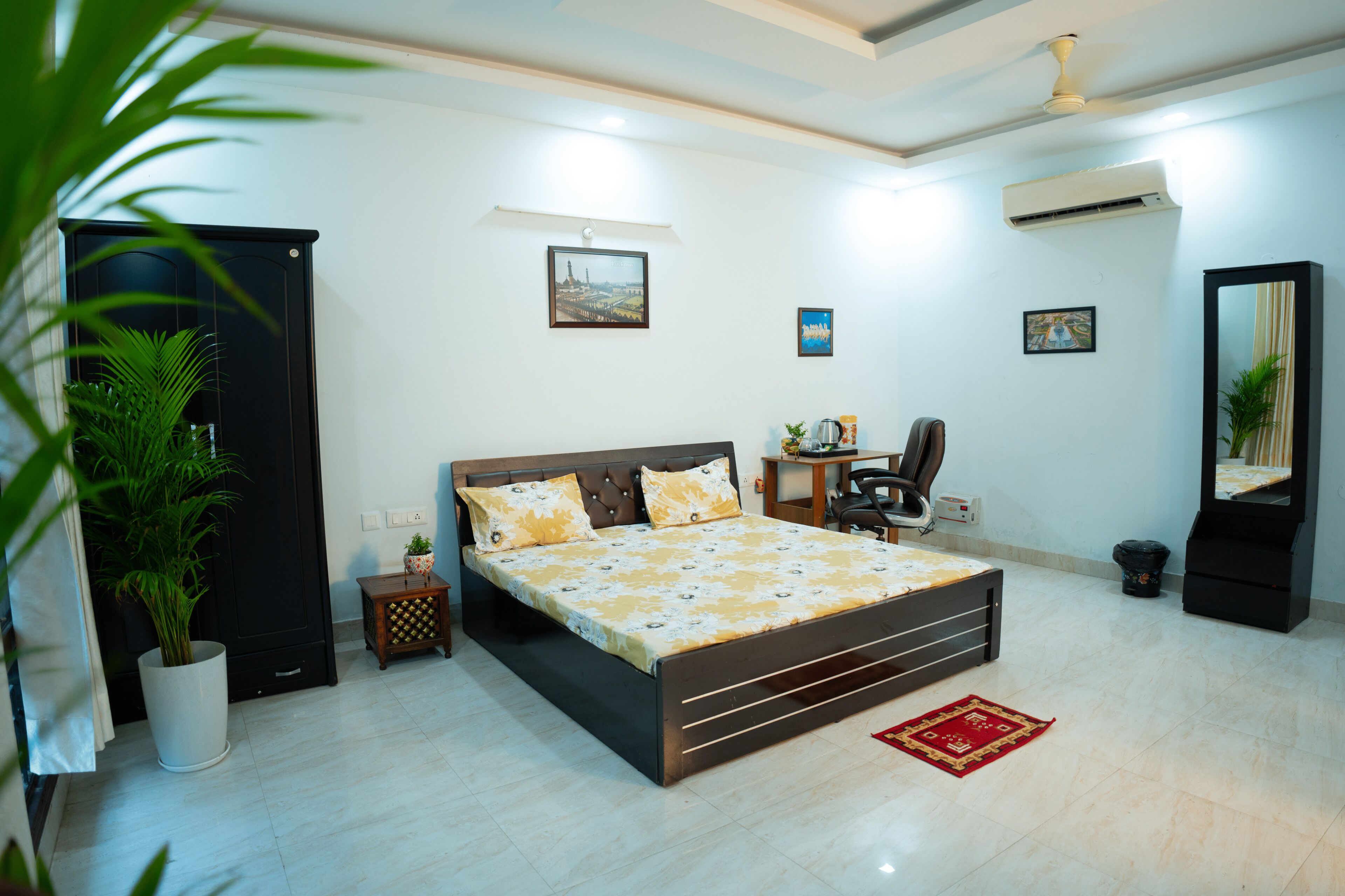 5 Schlafzimmer, Zimmersafe, Internetzugang, Bettwäsche