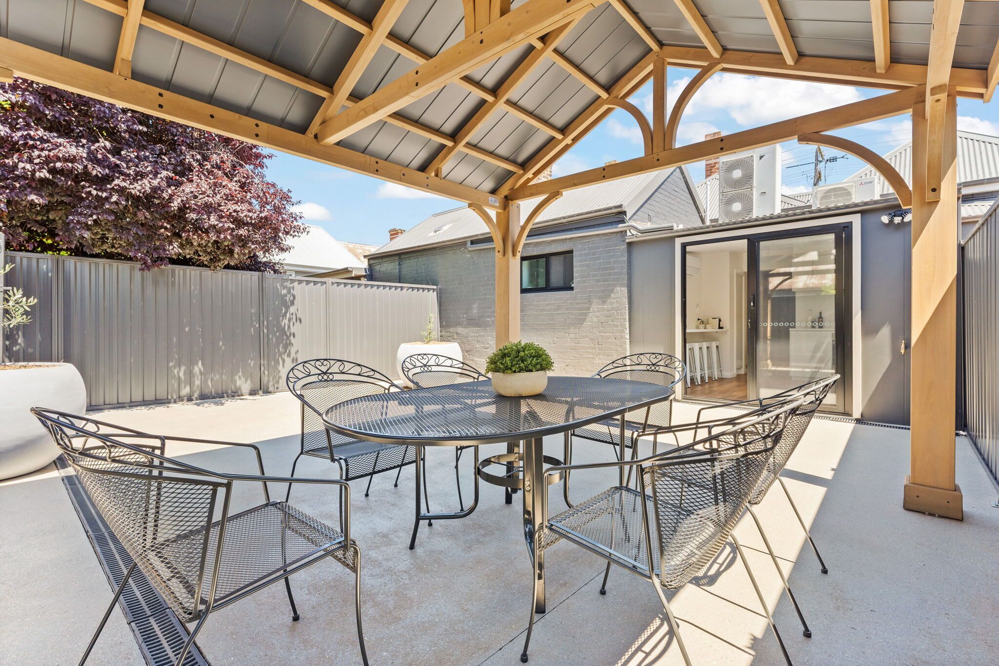 Outdoor dining