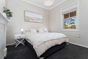 3 bedrooms, desk, iron/ironing board, travel cot