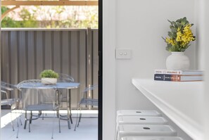 Outdoor dining - Wonderful William - Charming Home close to CBD (Bathurst)