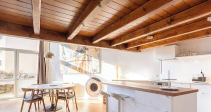 Rue du Centre | Bright duplex near Montreux train station